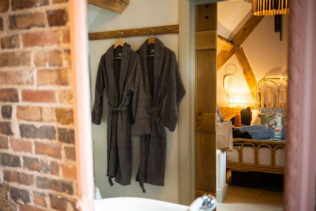 Apartamento The Cart House - Beautiful Contemporary Barn - Hot Tub Bridgnorth Exterior foto