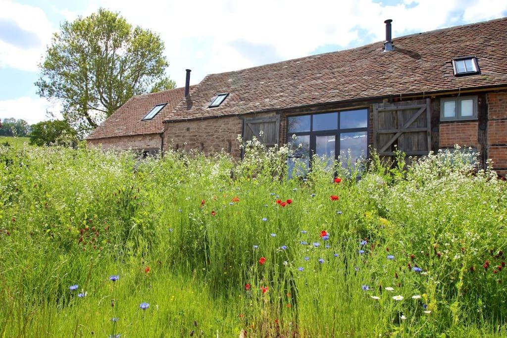 Apartamento The Cart House - Beautiful Contemporary Barn - Hot Tub Bridgnorth Exterior foto