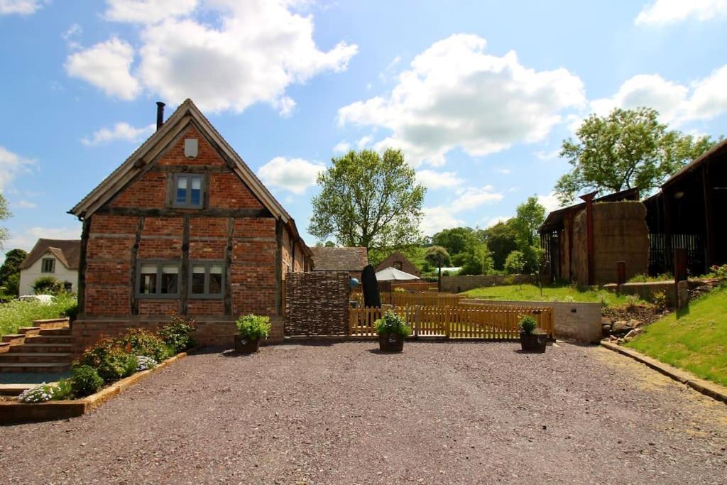 Apartamento The Cart House - Beautiful Contemporary Barn - Hot Tub Bridgnorth Exterior foto